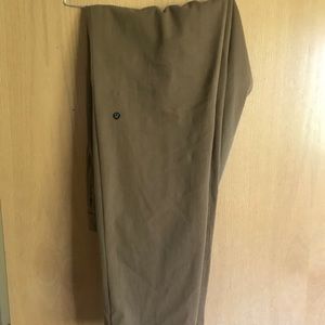 Lululemon commission pants